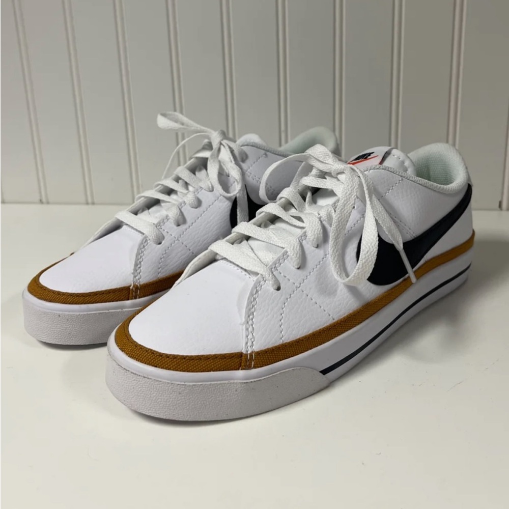 Nike Court Legacy Sneakers